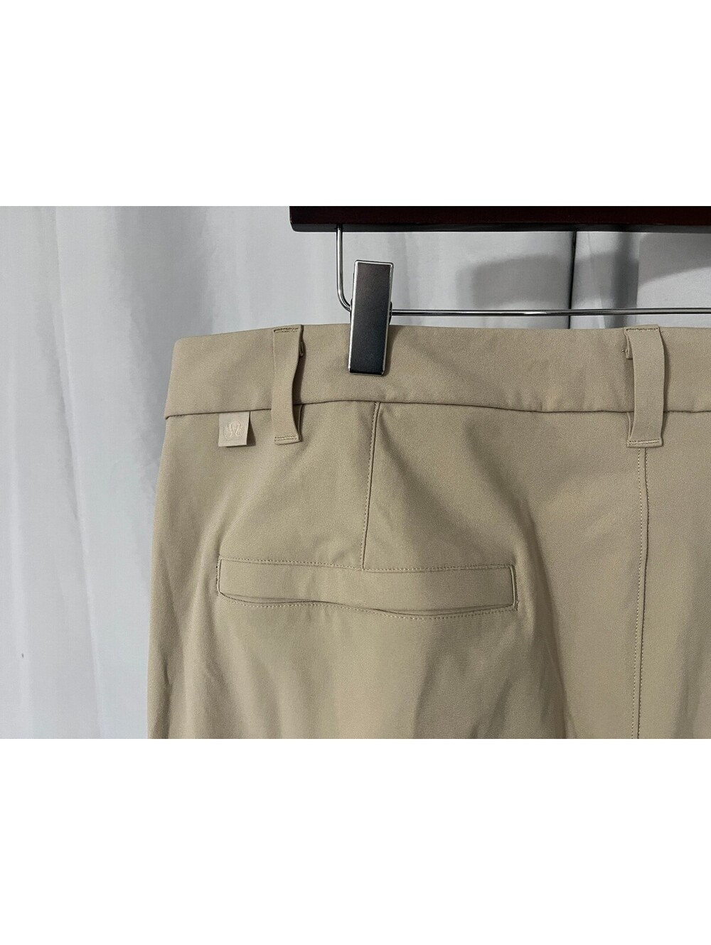 Lululemon Men's Solid Beige Flat Front Performance Dress Casual Pants 38 x 32